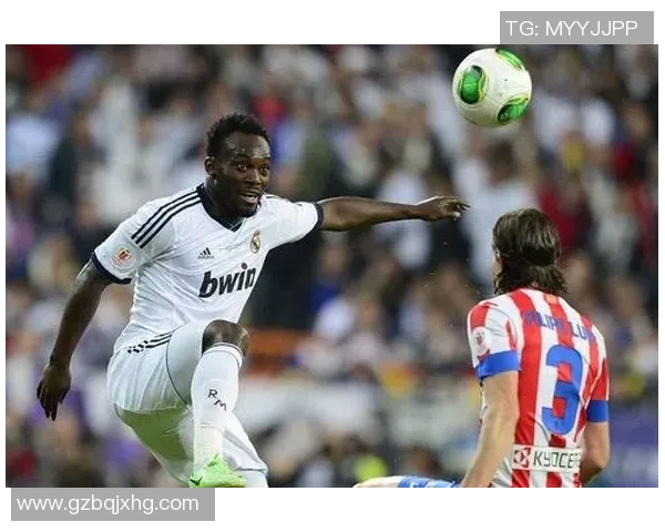 里昂足球明星的辉煌历程与传奇故事揭秘