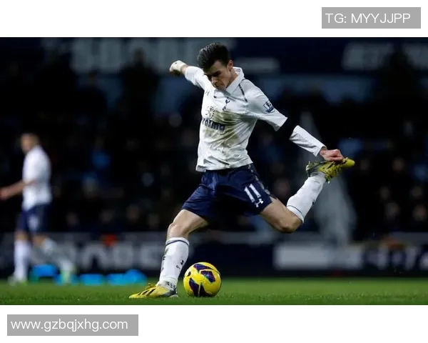 足球明星高清闪耀瞬间尽显风采与魅力的精彩瞬间合集